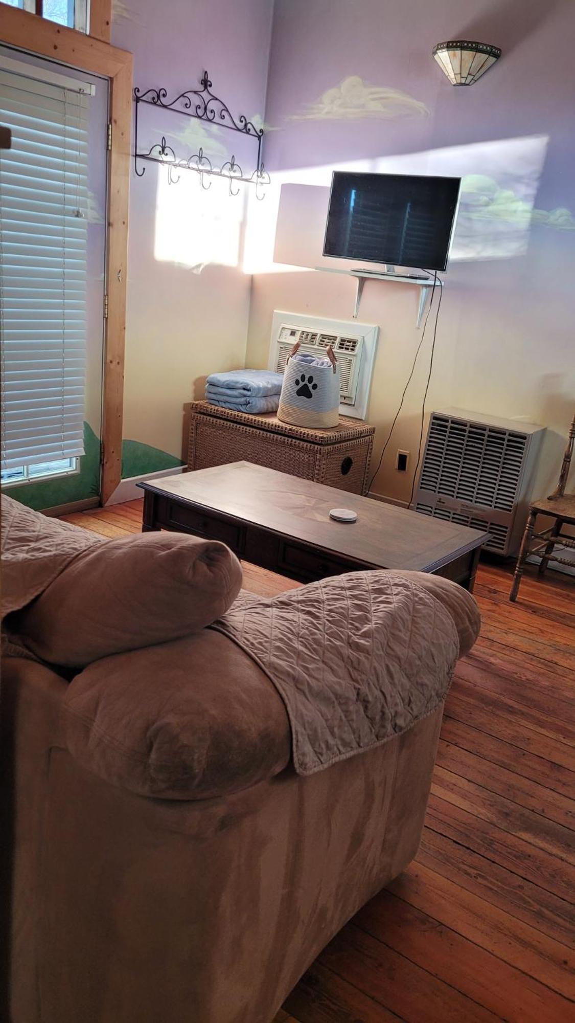 Angel Cottage With A Sauna Or The Cozy With A Jacuzzi Tub, Both Are Studios With A View Of Маунт-Шаста Экстерьер фото